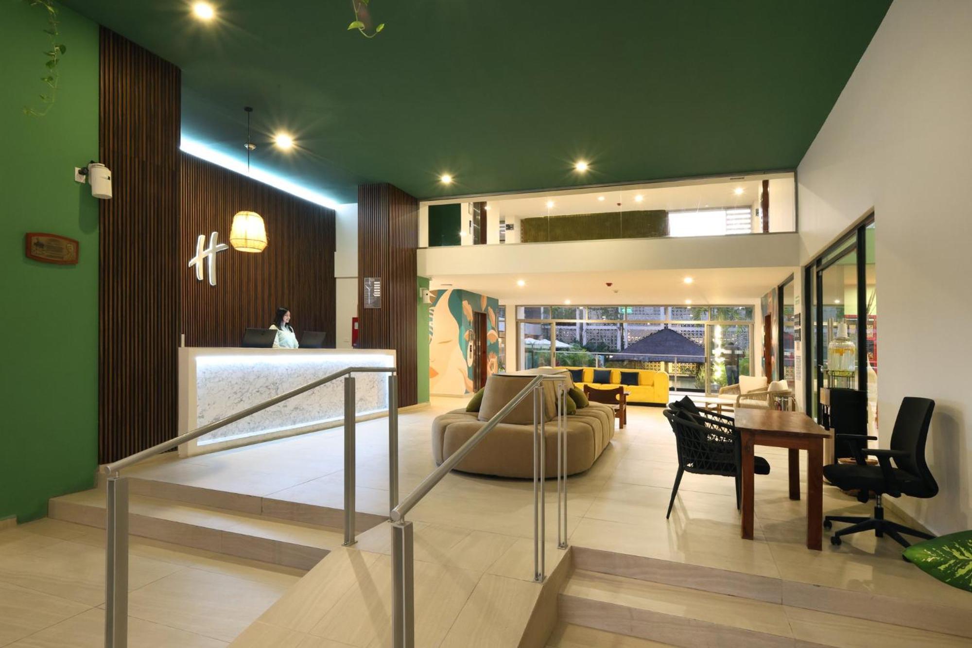 Holiday Inn Tulum By Ihg Exterior photo