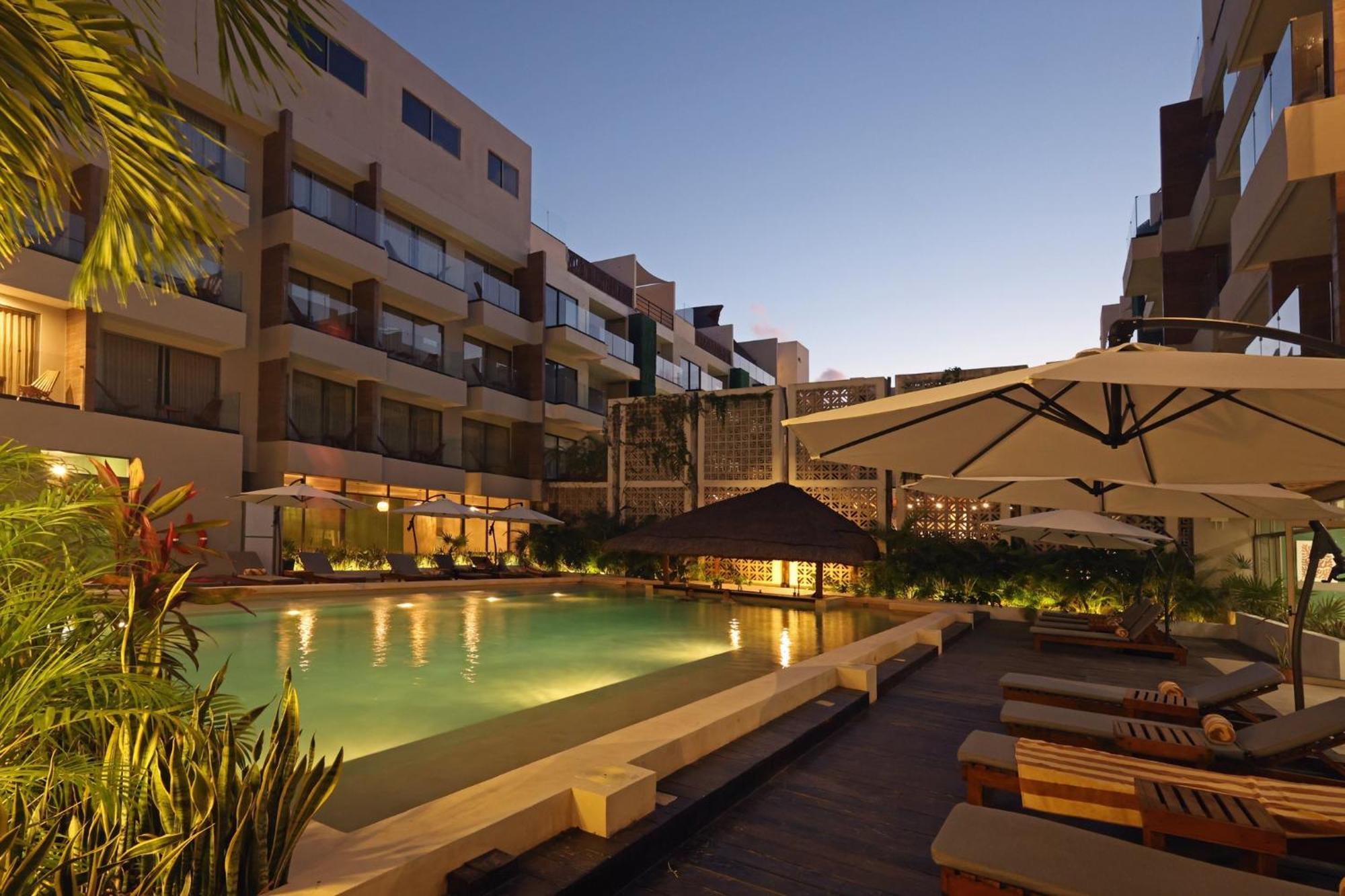 Holiday Inn Tulum By Ihg Exterior photo