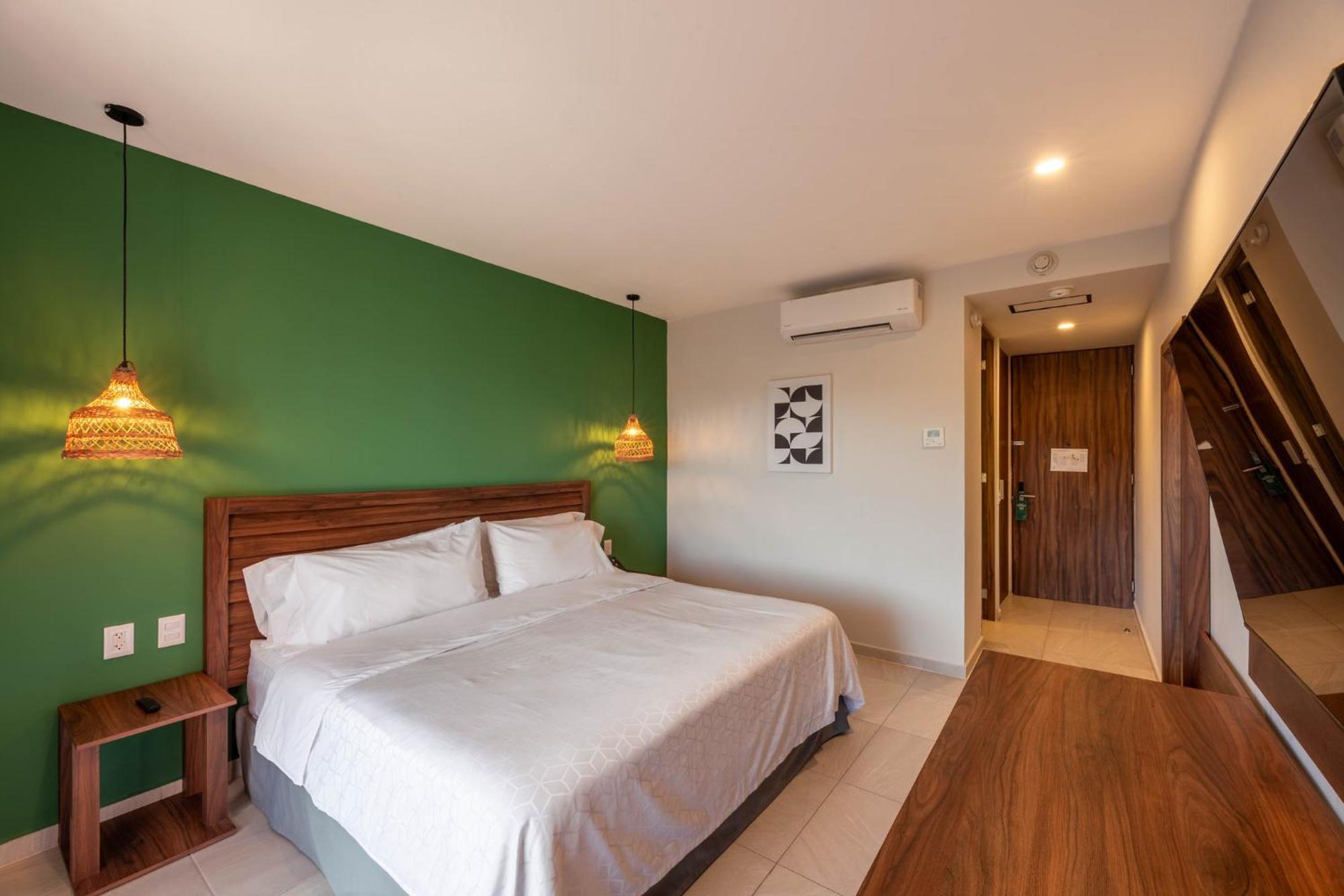 Holiday Inn Tulum By Ihg Exterior photo