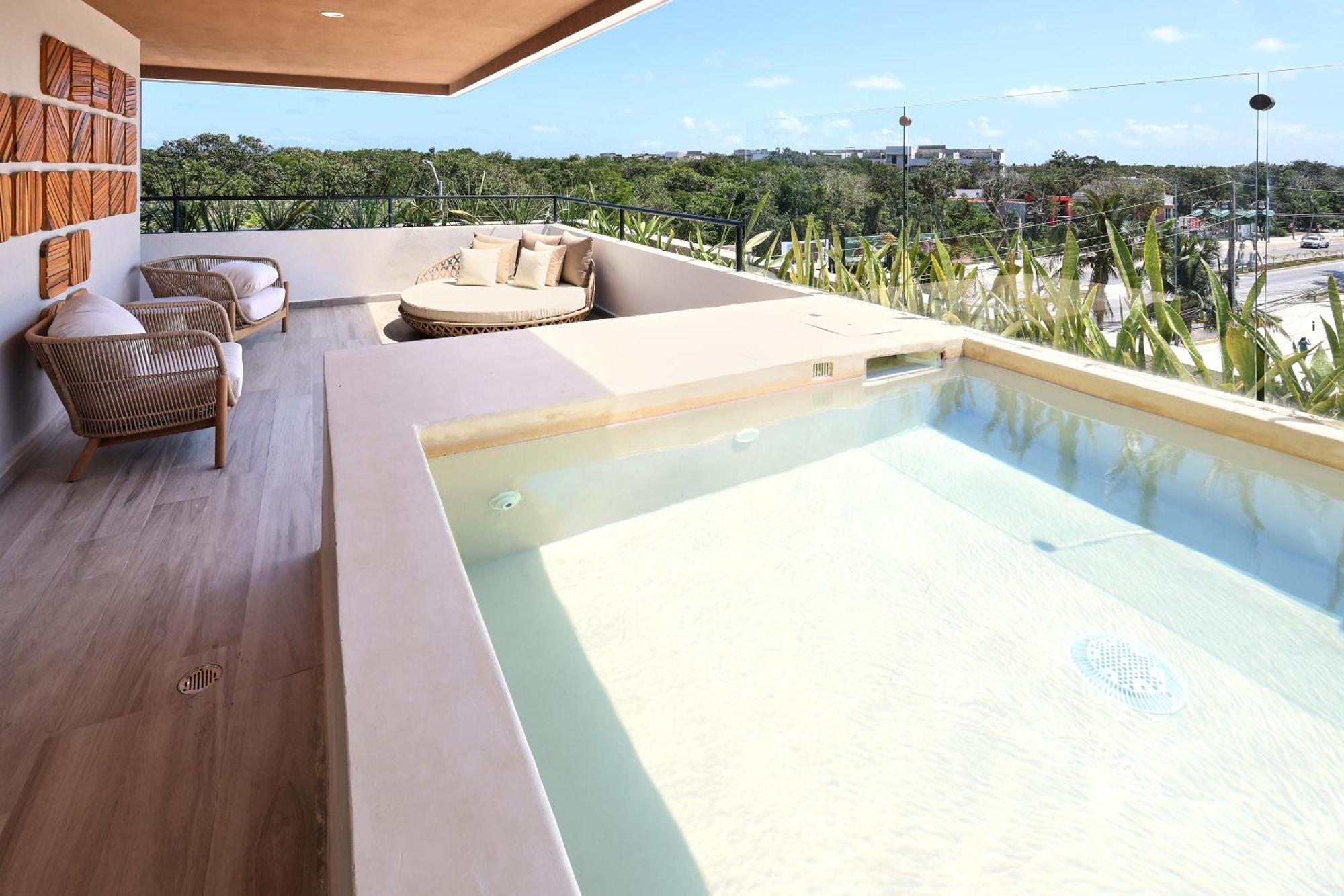 Holiday Inn Tulum By Ihg Exterior photo