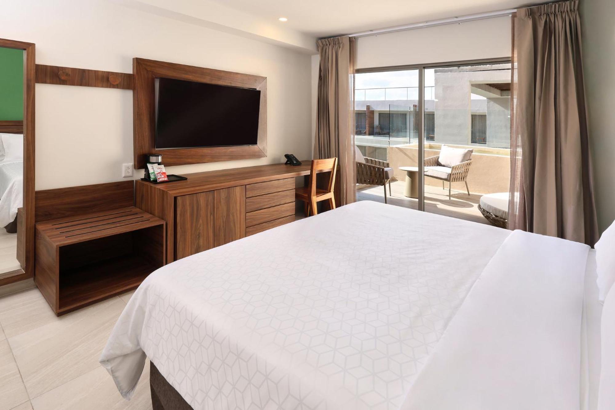 Holiday Inn Tulum By Ihg Exterior photo